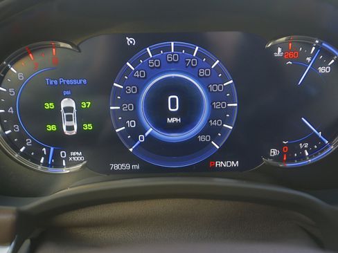 Used 2016 Cadillac XTS Premium image 7