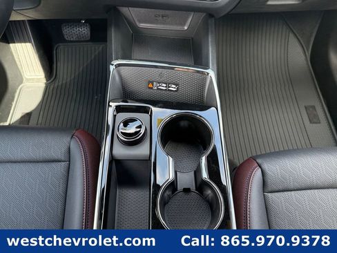 New 2026 Chevrolet Equinox RS w/ Safety and Technology Package AWD/4WD image 15