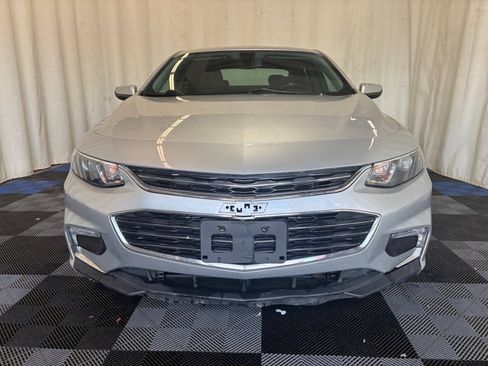 Used 2016 Chevrolet Malibu LT FWD image 4