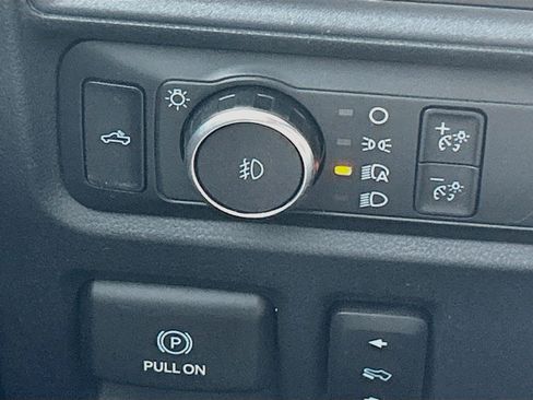 Used 2022 Ford F150 XLT w/ Equipment Group 302A High AWD/4WD image 32