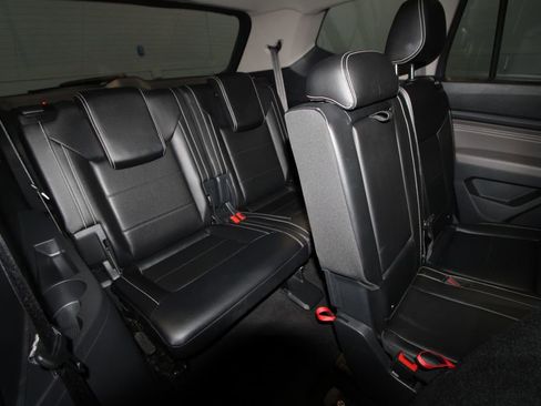 Used 2022 Volkswagen Atlas SE AWD/4WD image 25