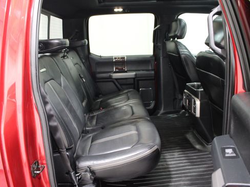 Used 2015 Ford F150 Platinum w/ Equipment Group 701A Luxury AWD/4WD image 25