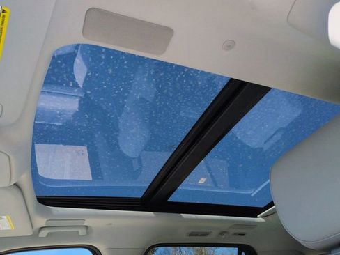 New 2025 Ford Expedition Platinum w/ Platinum Ultimate Package image 21