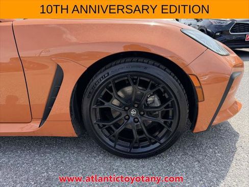 Certified 2023 Toyota GR86 10th Anniversary SE RWD image 38