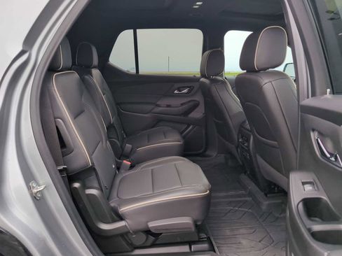 Used 2023 Chevrolet Traverse Premier w/ Redline Edition AWD/4WD image 28