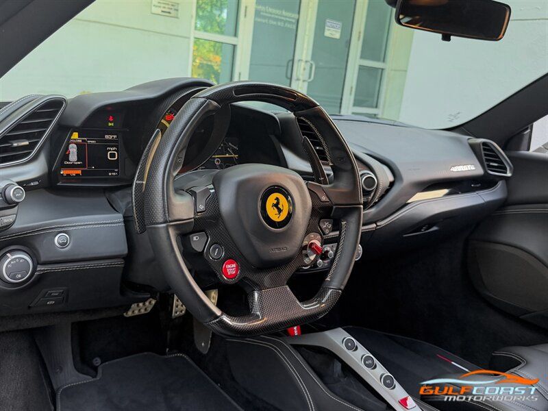 Used 2017 Ferrari 488 GTB RWD image 12