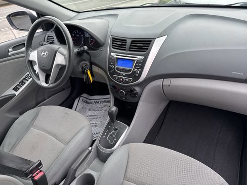 Used 2013 Hyundai Accent GLS image 14