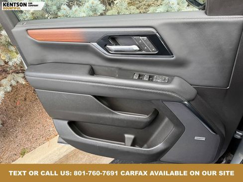 Used 2025 GMC Yukon XL Denali image 21