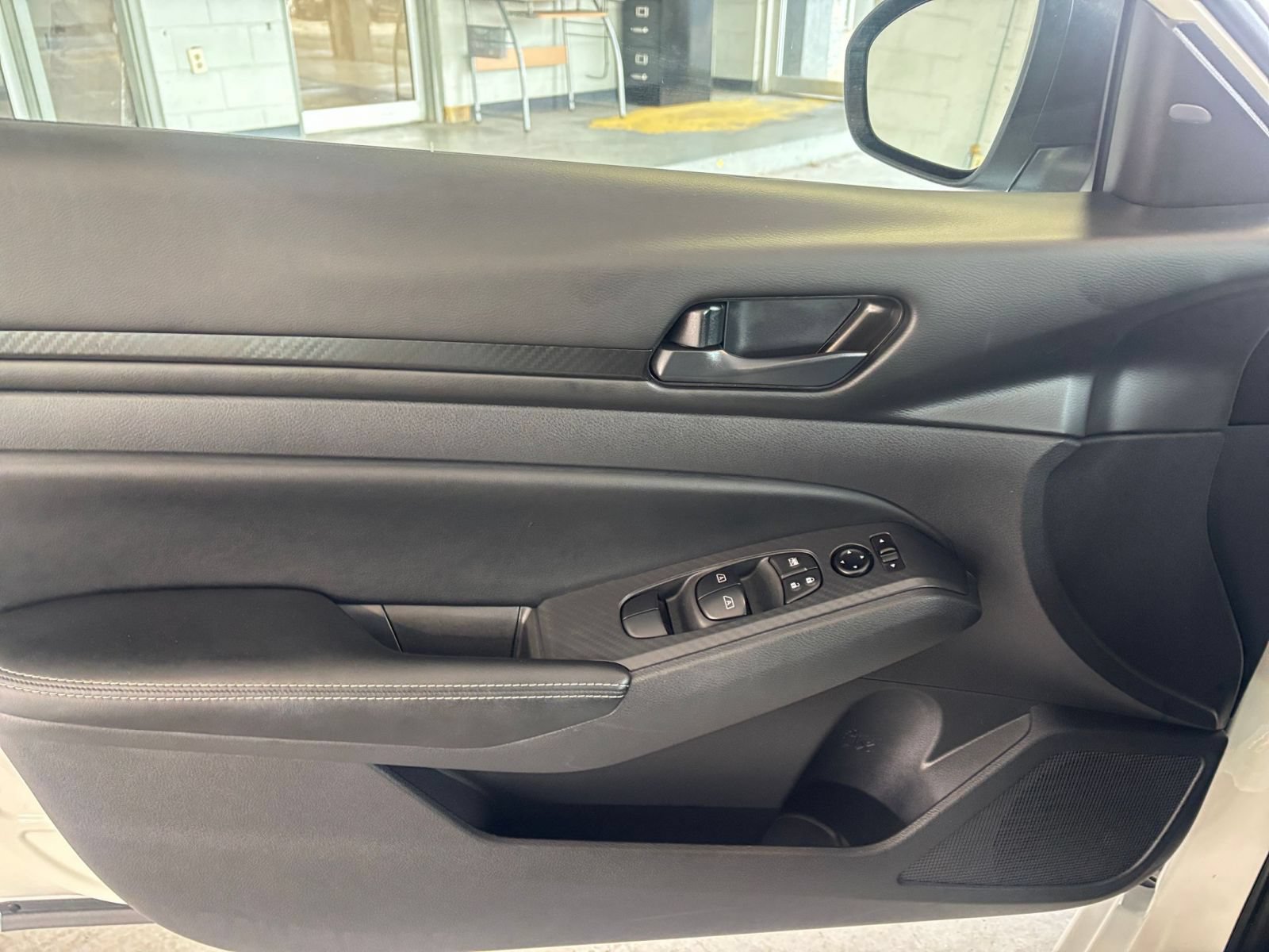 Used 2026 Nissan Altima 2.5 SV FWD image 18