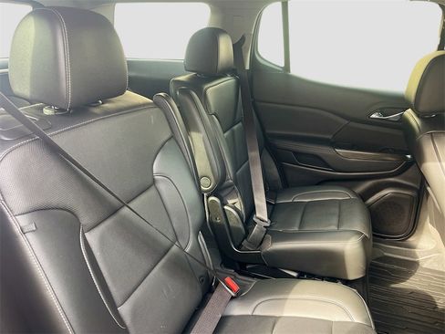 Used 2023 GMC Acadia SLT w/ Elevation Edition image 29