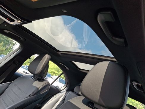 Used 2022 Mercedes-Benz C 300 4MATIC Sedan image 14