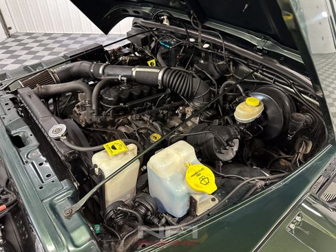 Used 1997 Jeep Wrangler Sport AWD/4WD image 46