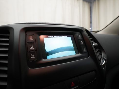 Used 2017 Jeep Cherokee Sport w/ Cold Weather Group image 19