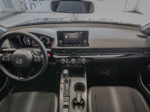 Used 2024 Honda Civic Sport image 8