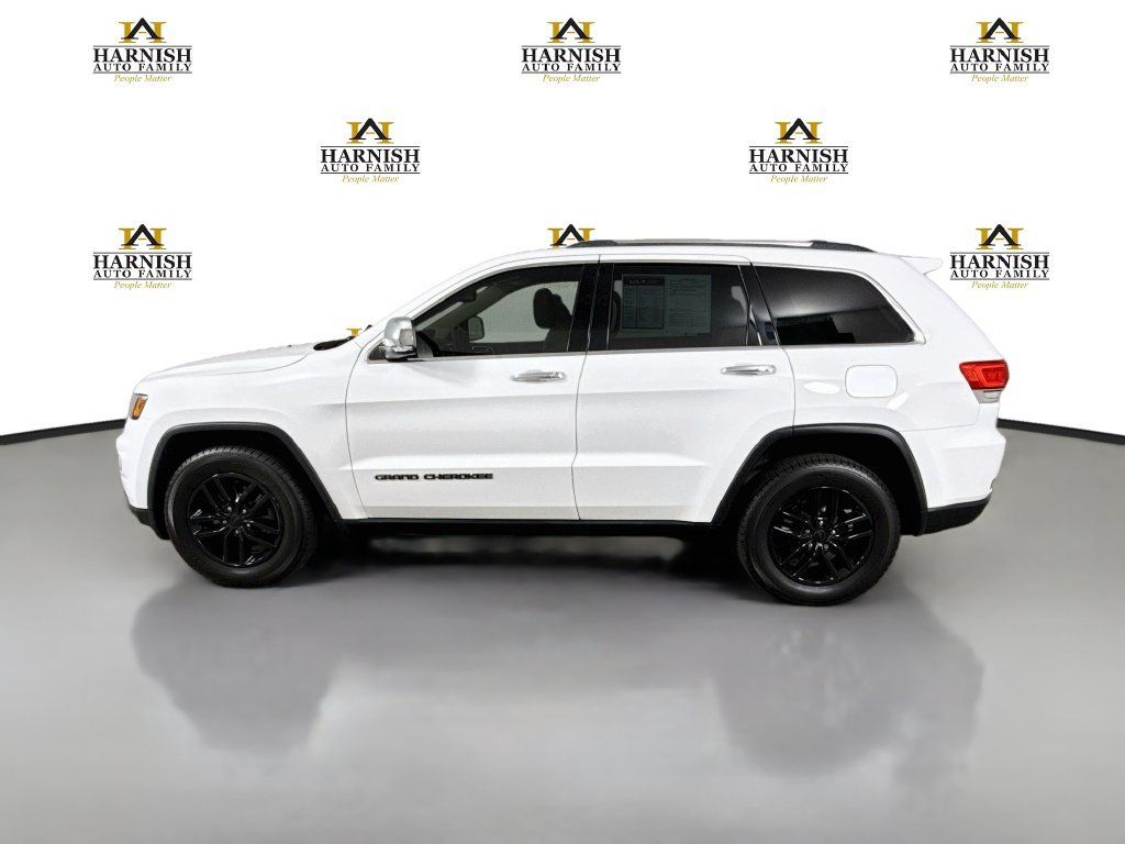 Used 2017 Jeep Grand Cherokee Limited w/ Luxury Group II RWD image 4