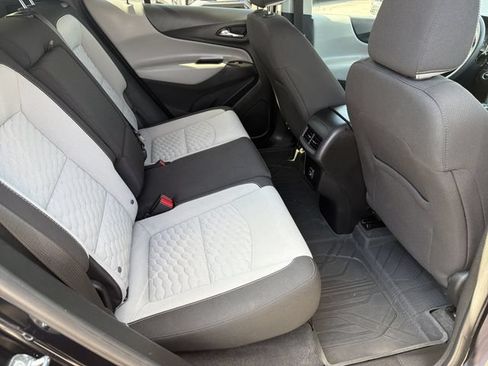 Used 2020 Chevrolet Equinox LS w/ LS Convenience Package FWD image 15