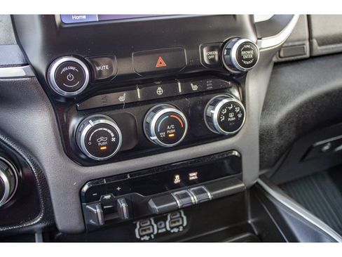 Used 2023 RAM 1500 Big Horn AWD/4WD image 47