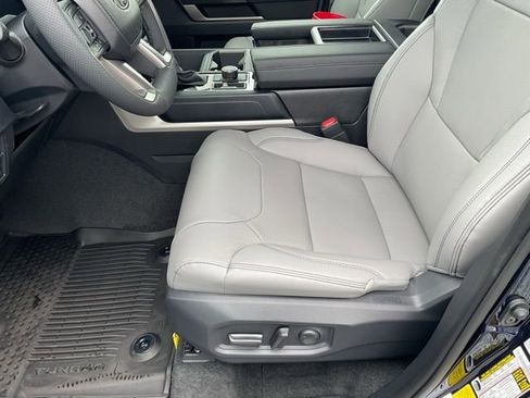 New 2026 Toyota Tundra SR5 image 8