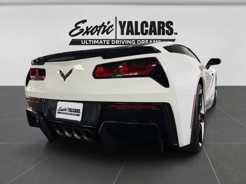 Used 2015 Chevrolet Corvette Stingray Coupe w/ 3LT Preferred Equipment Group RWD image 10