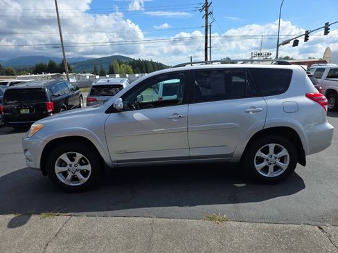 Used 2010 Toyota RAV4 Limited w/ Limited Extra Value Pkg AWD/4WD image 6