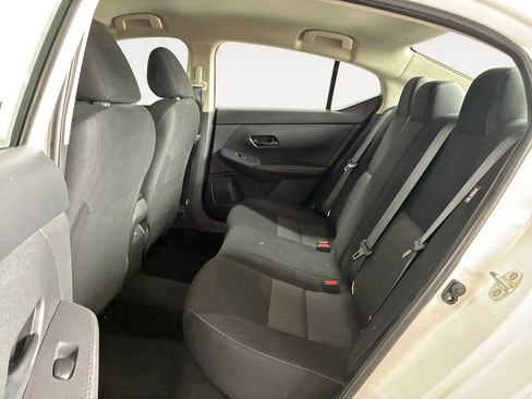 Used 2024 Nissan Sentra SV FWD image 13