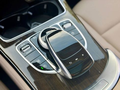 Used 2017 Mercedes-Benz GLC 300 w/ Sport Package image 20