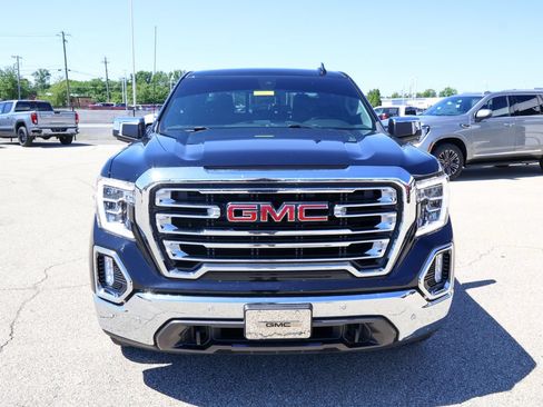 Used 2021 GMC Sierra 1500 SLT w/ SLT Premium Plus Package AWD/4WD image 28