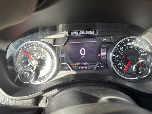 Used 2020 RAM 1500 Laramie image 35