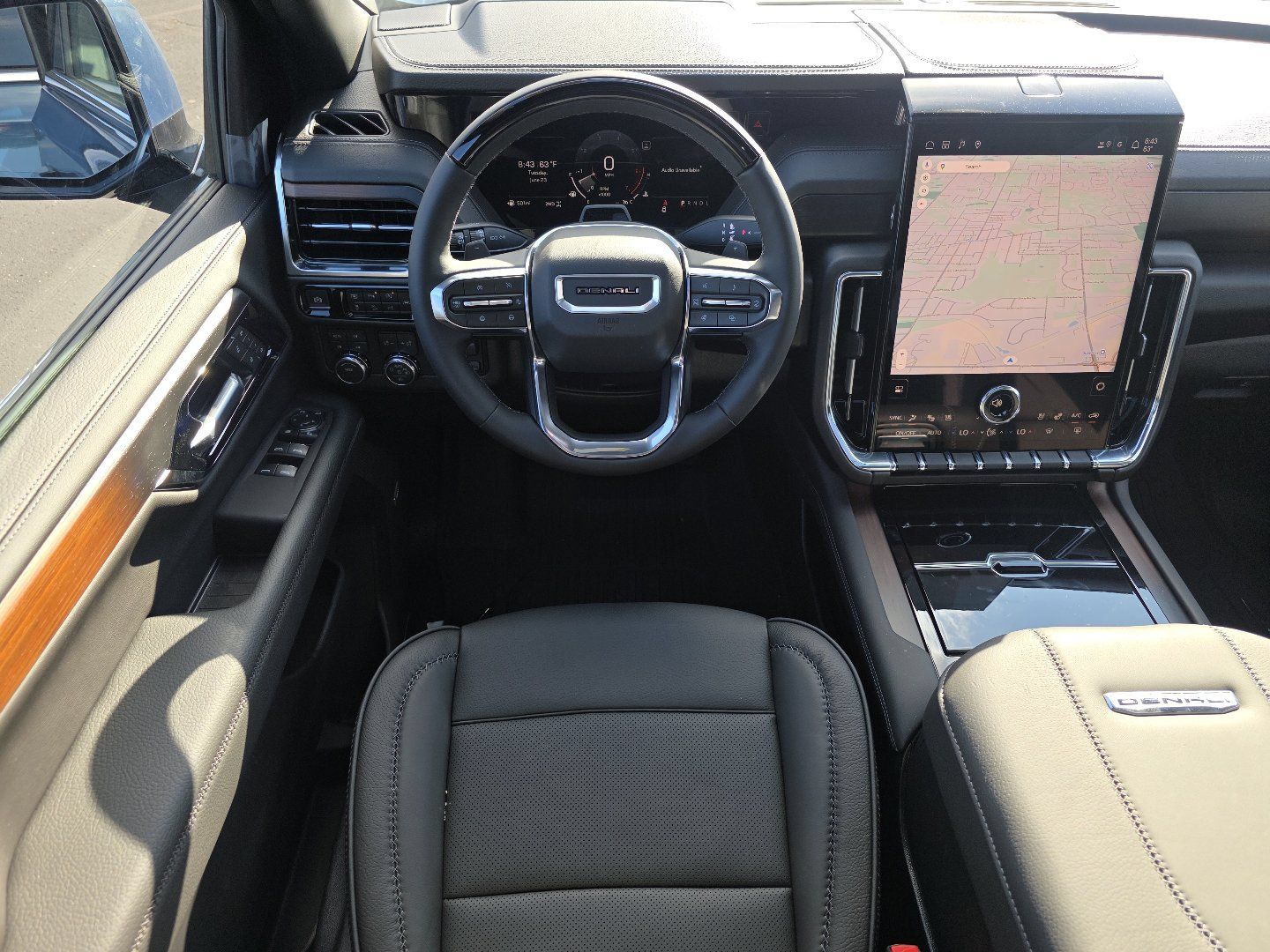 New 2026 GMC Yukon Denali w/ Advanced Technology Package AWD/4WD image 5