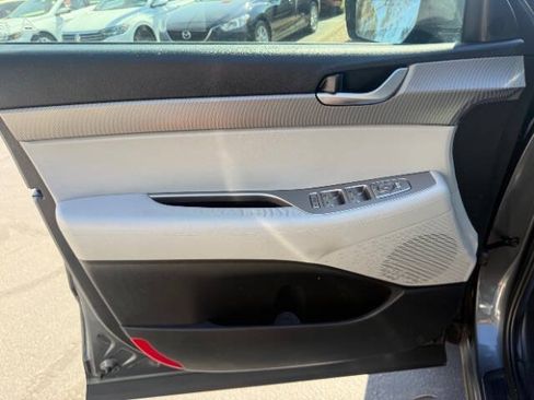 Used 2020 Hyundai Palisade SEL FWD image 12
