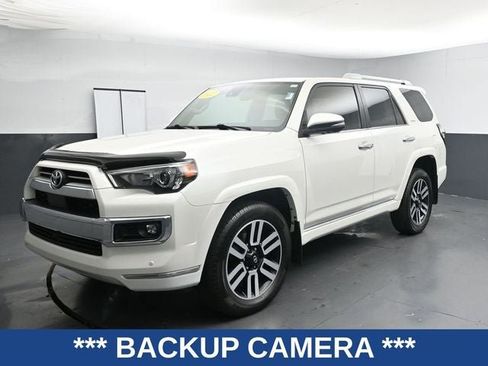 Used 2022 Toyota 4Runner Limited AWD/4WD image 5