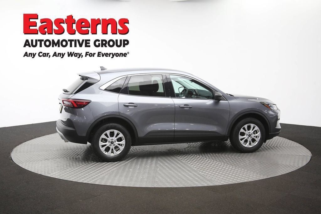 Used 2024 Ford Escape Active AWD/4WD image 46