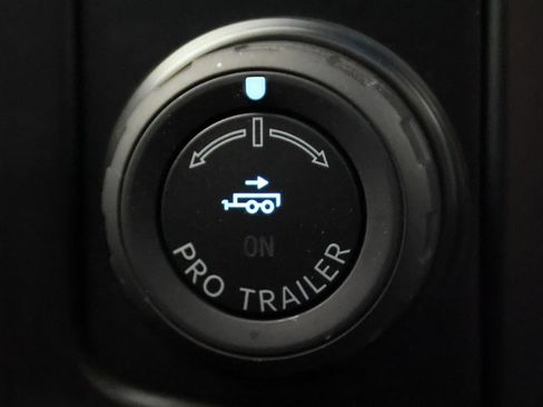 Used 2025 Ford F450 Lariat w/ Lariat Ultimate Package image 23