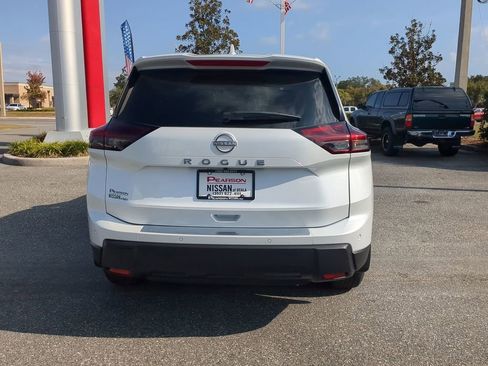 New 2026 Nissan Rogue SV image 5