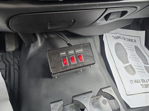 Used 2015 Chevrolet Silverado 3500 W/T image 25