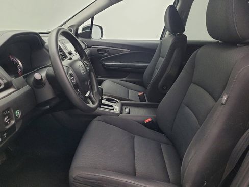 Used 2019 Honda Ridgeline Sport image 17