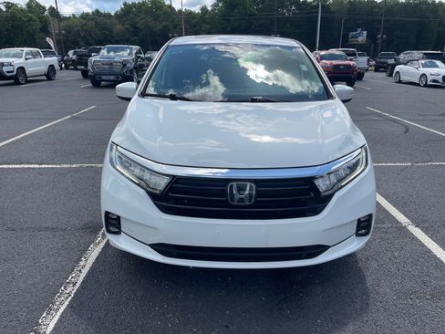 Used 2023 Honda Odyssey Touring image 2