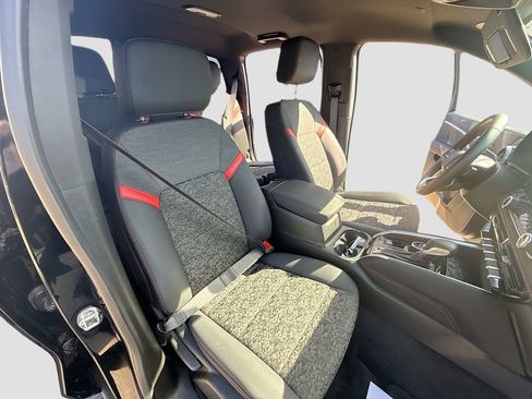 Used 2024 Chevrolet Colorado Z71 w/ Advanced Trailering Package image 26