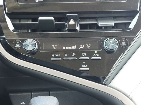 Used 2023 Toyota Camry LE FWD image 32