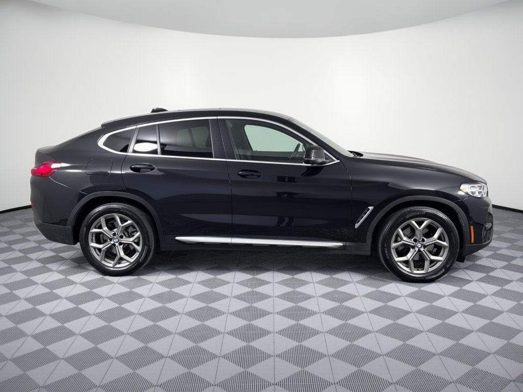 Certified 2024 BMW X4 xDrive30i w/ Premium Package AWD/4WD image 8