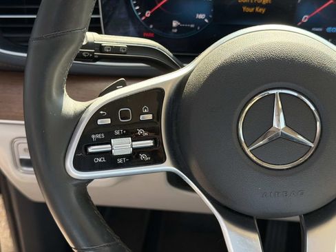 Used 2020 Mercedes-Benz GLS 450 4MATIC image 23