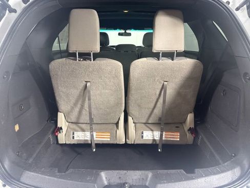 Used 2014 Ford Explorer XLT w/ Equipment Group 201A image 22