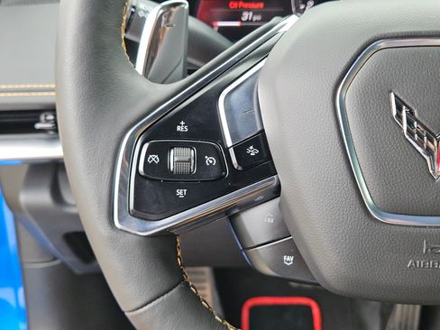 Certified 2024 Chevrolet Corvette Stingray Preferred Cpe image 20