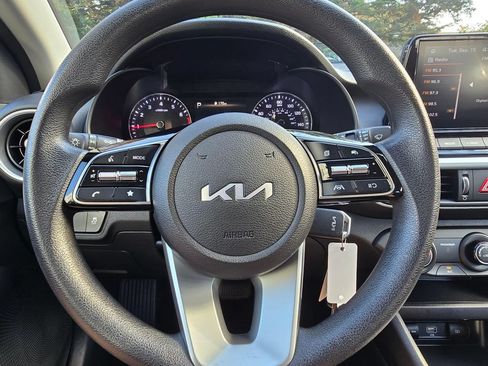 Used 2024 Kia Forte LX FWD image 15