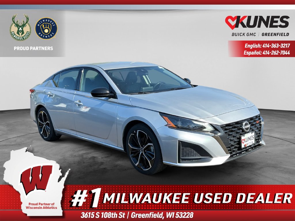 Used 2024 Nissan Altima 2.5 SR FWD image 1