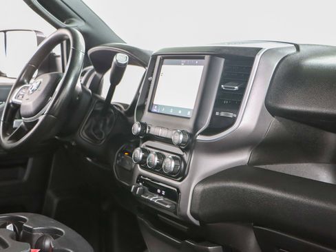 Used 2022 RAM 2500 Big Horn w/ Cold Weather Group AWD/4WD image 25