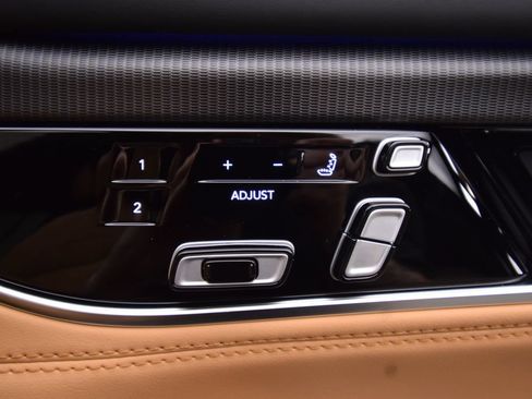 New 2026 Jeep Grand Wagoneer Summit AWD/4WD image 19