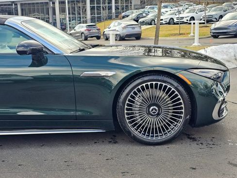 New 2026 Mercedes-Benz Maybach SL 680 image 10