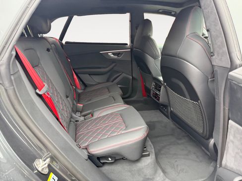 New 2026 Audi Q8 Prestige image 18