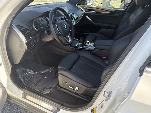 Used 2018 BMW X3 xDrive30i image 9